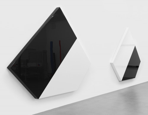 
     <i>section 1 & 2</i>, 
     2017<br />
     lacquered aluminum, 
      253 x 338 x 12,8 cm (each)<br />
     Studio view