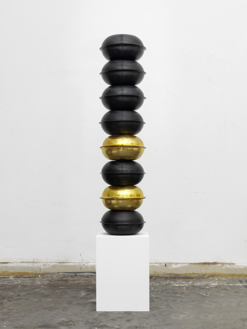 
     <i>Made in New York</i>, 
     2012<br />
     compression-molded records, metal bar, marble plinth, 
      177 x 33,5 x 33,5 cm<br />
     