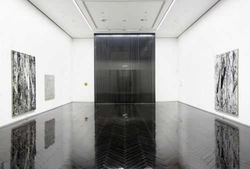 
     <i>Der Himmel im Raum (exhibition view), Berlinische Galerie, Berlin, 2009</i>, 
     <br />
      
     <br />
     
