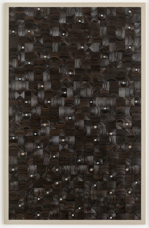 
     <i>und dann auf Sterne sehn</i>, 
     2015<br />
     cassette tape, cassette wheels and canvas on wood, 
      274 x 174 cm<br />
     