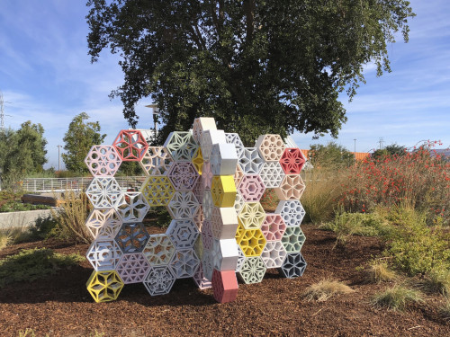 
     <i>Jali Blossom Hedge</i>, 
     2018<br />
     glazed ceramics, 
      135 x 120 x 200 cm<br />
     Menlo Park, California, U.S.A