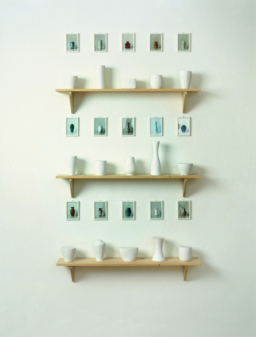 <i>Form und Inhalt (15 x 1 Liter) (form and content)</i>, 1982/1992<br />plaster, wood, photo, 9 – 28,5 cm high (flower vases), 15 x 10 cm (photos), 19,8 x 120 x 19,8 cm (shelves)<br />