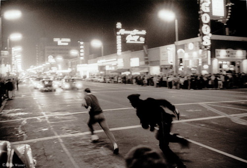 <i>LAPD cop Chasing student on Hollywood Blvd</i>, 1964/2012<br />glycee print, 34 x 48 cm<br />