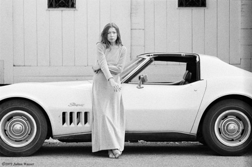 <i>Author Joan Didion and her Chevrolet Corvette Stingray in Hollwyood</i>, glycee print<br />glycee print, 34 x 48 cm<br />